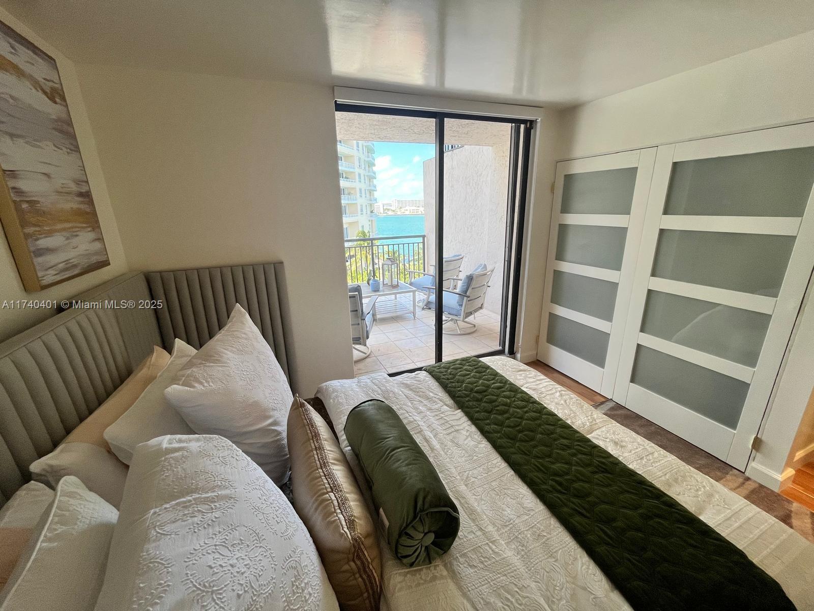 540 Brickell Key Dr #728, Miami FL 33131