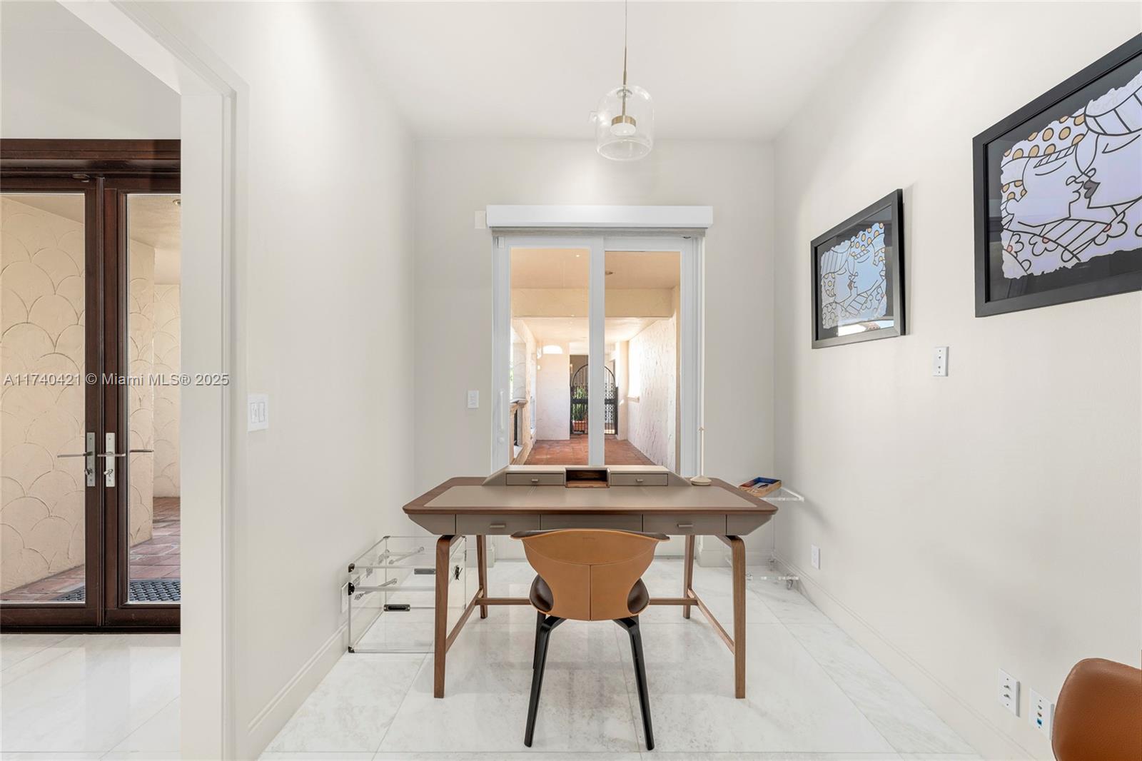 2042 Fisher Island Dr #2042, Miami Beach FL 33109