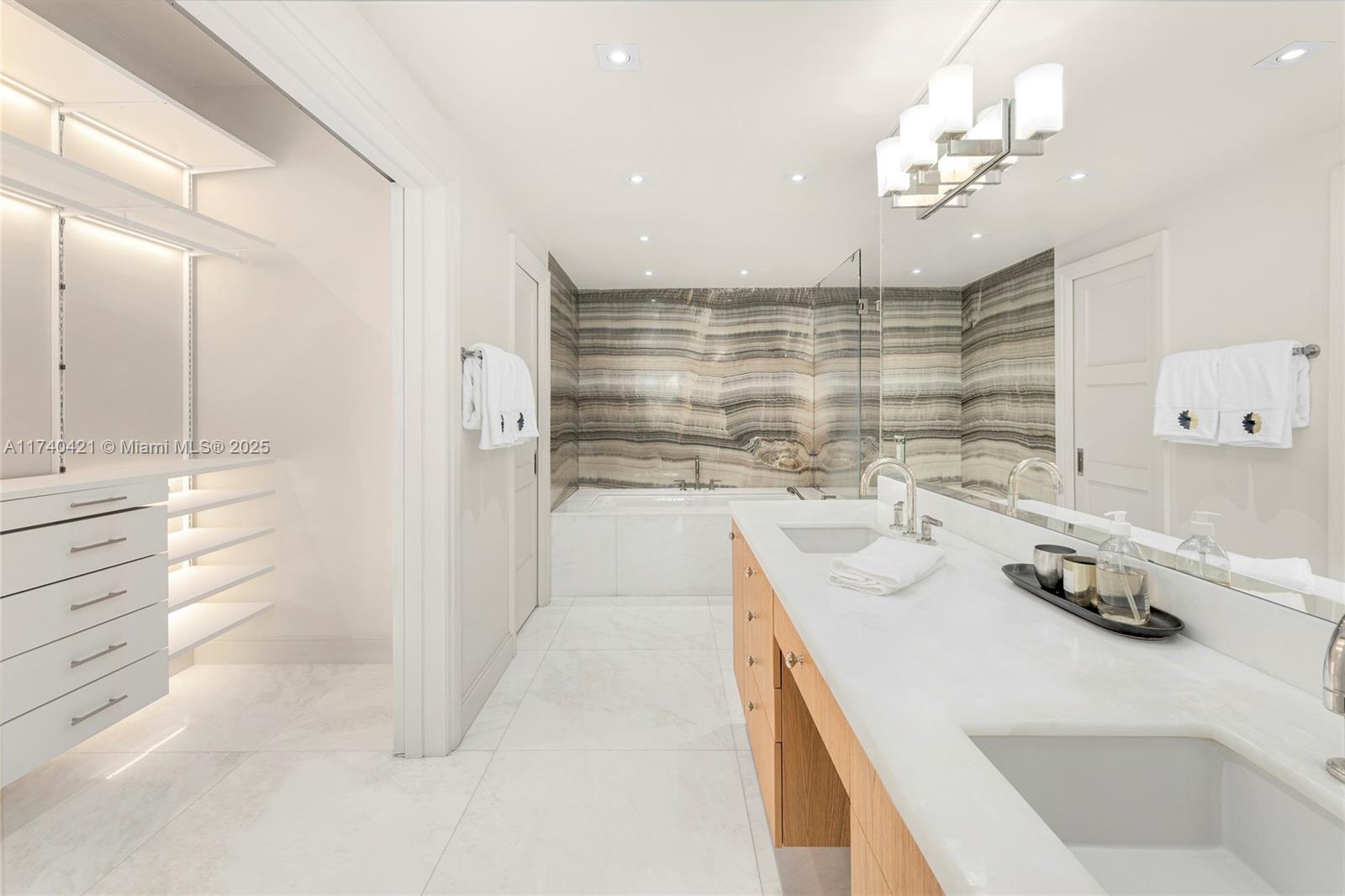 2042 Fisher Island Dr #2042, Miami Beach FL 33109