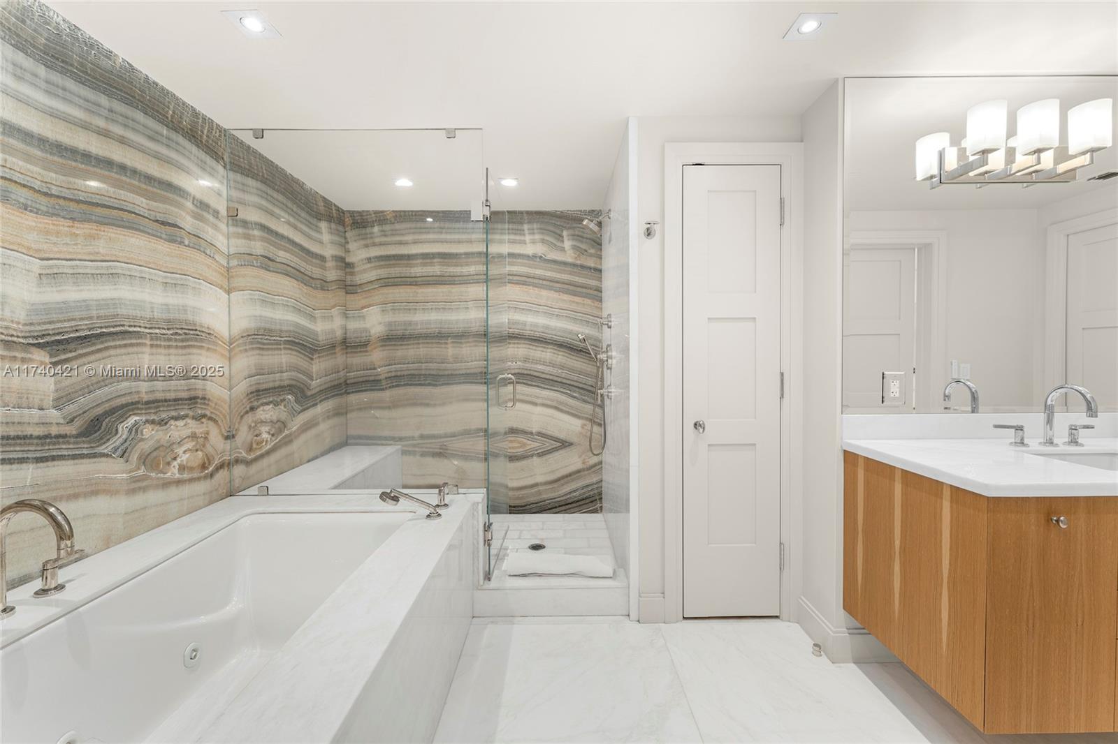 2042 Fisher Island Dr #2042, Miami Beach FL 33109