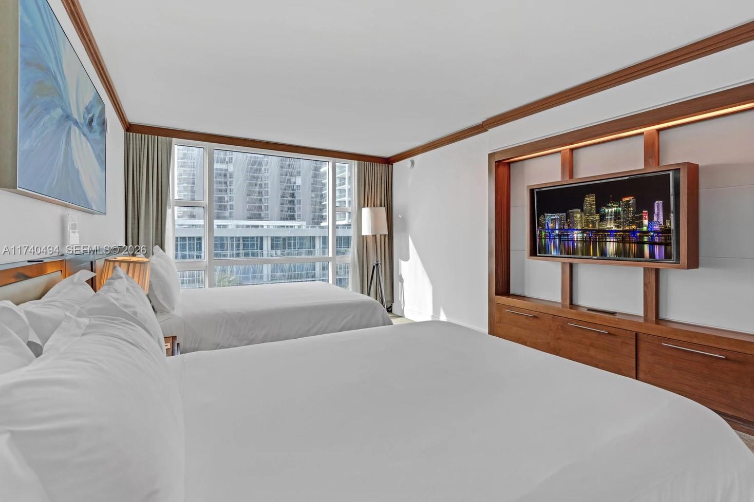 6801 Collins Ave #608 (door 616), Miami Beach FL 33141