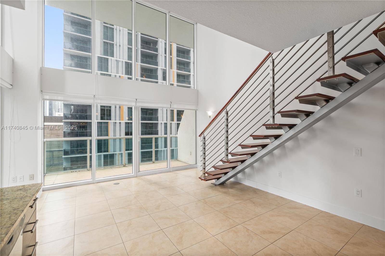 41 SE 5th St #802, Miami FL 33131