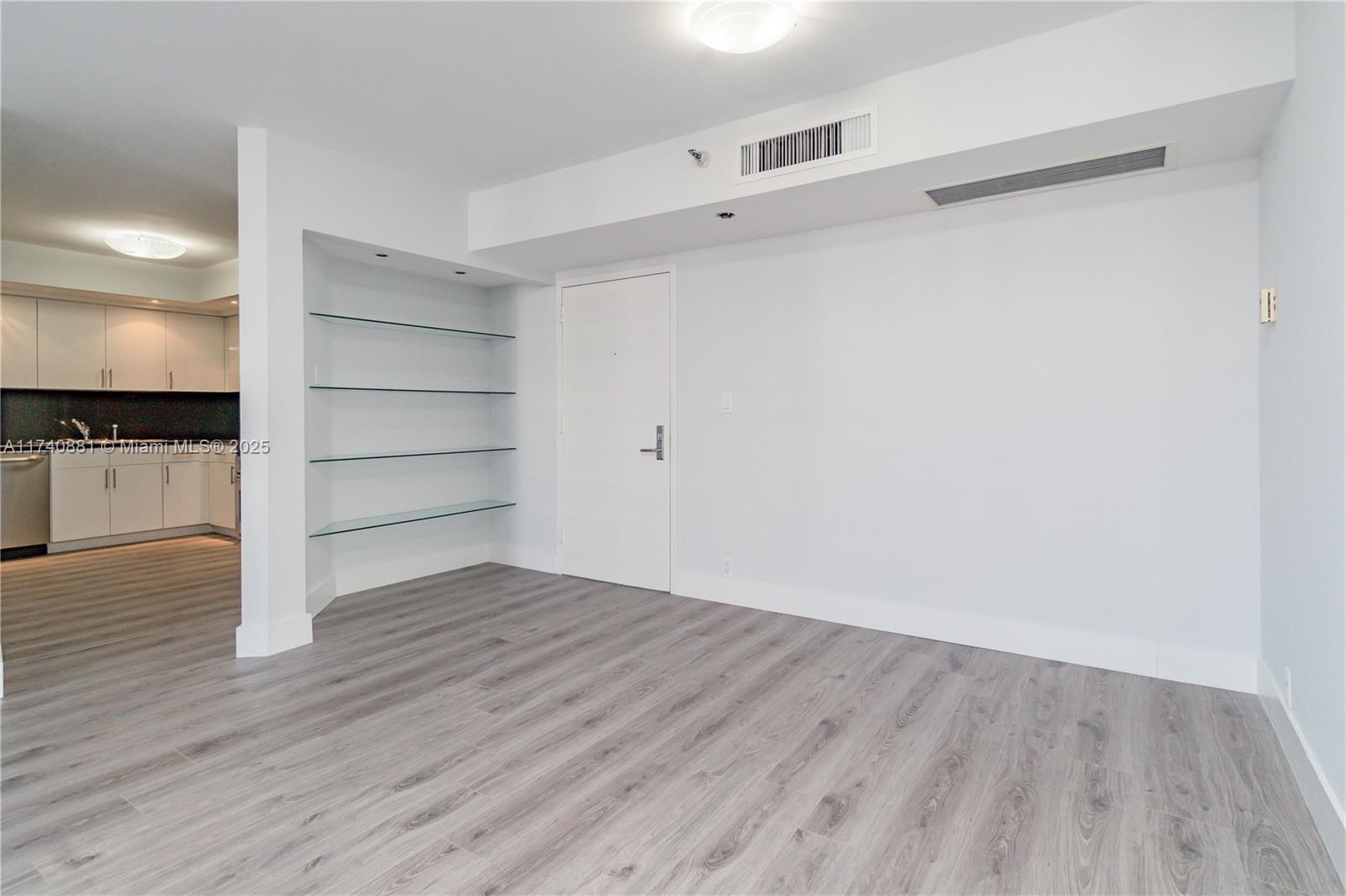 3530 Mystic Pointe Dr #1513, Aventura FL 33180