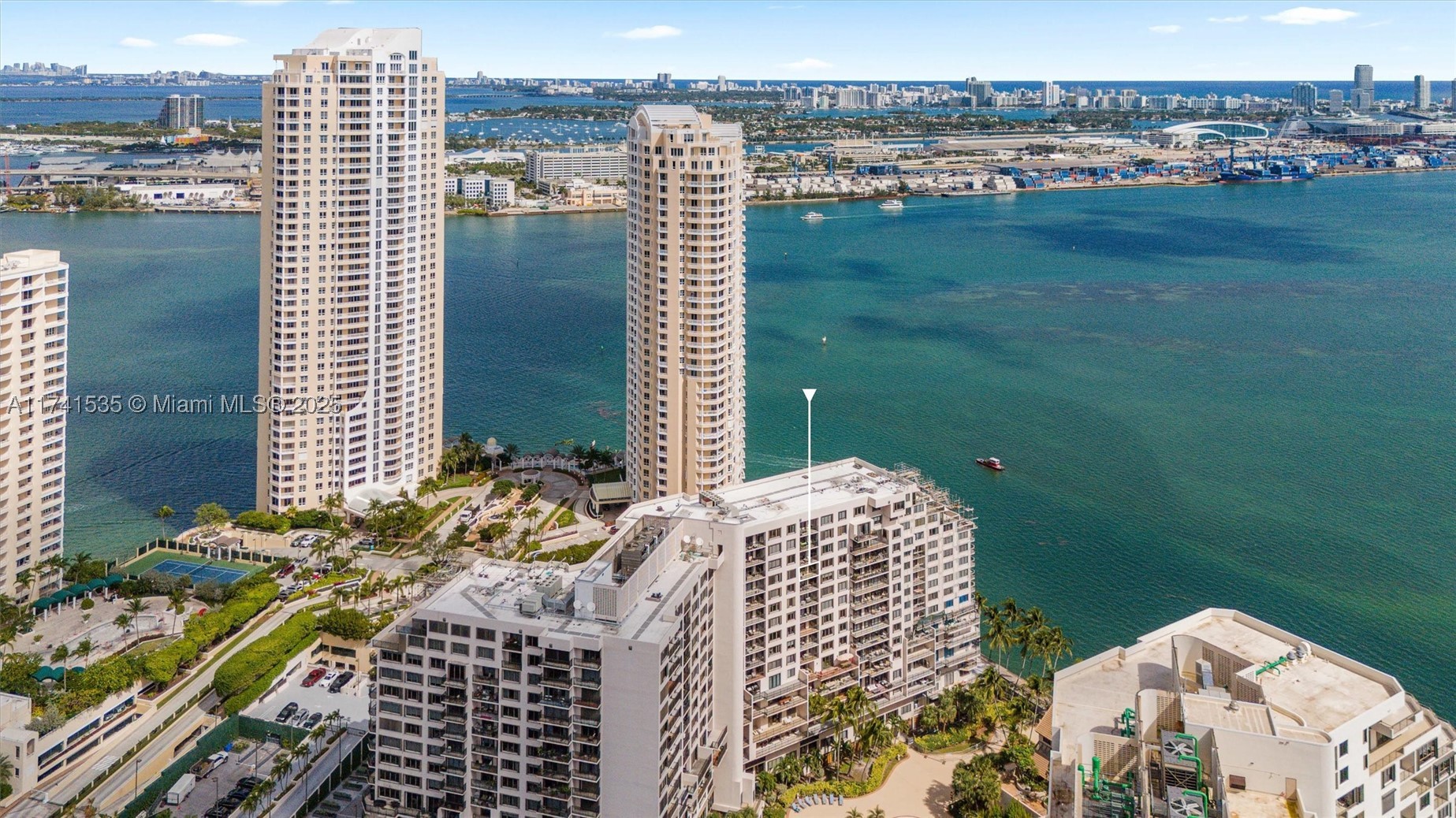 540 Brickell Key Dr #1519, Miami FL 33131