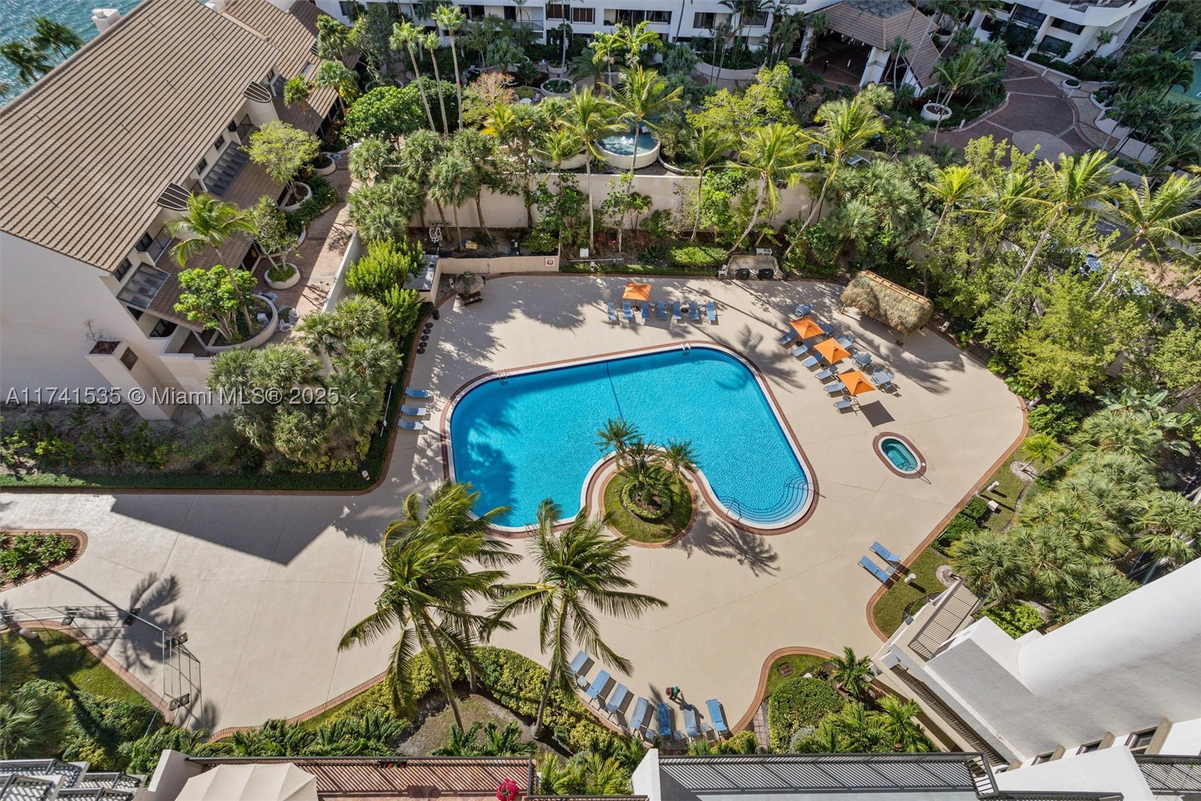 540 Brickell Key Dr #1519, Miami FL 33131