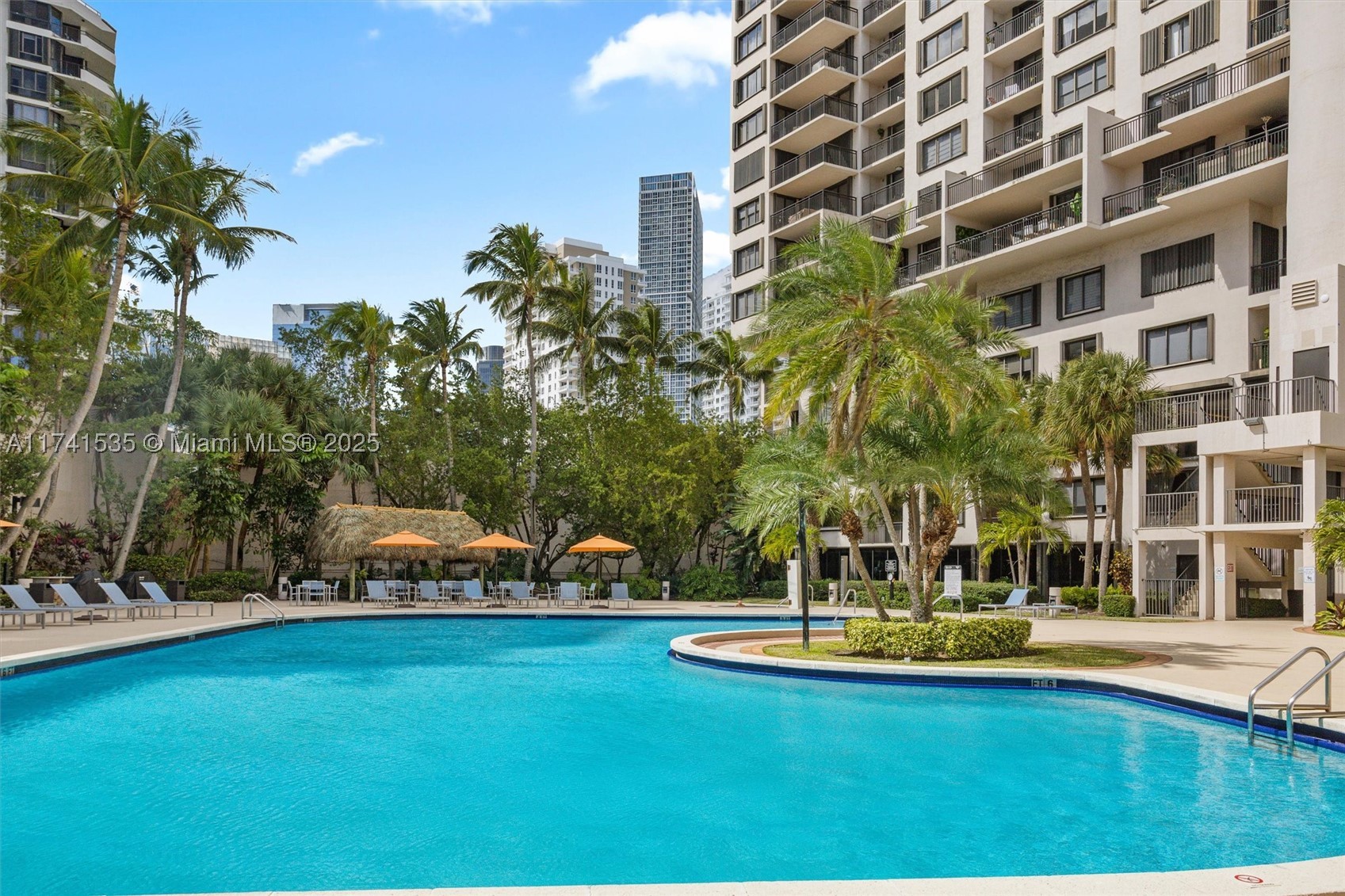 540 Brickell Key Dr #1519, Miami FL 33131