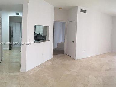888 Brickell Key Dr #600, Miami FL 33131