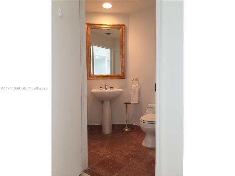 888 Brickell Key Dr #600, Miami FL 33131