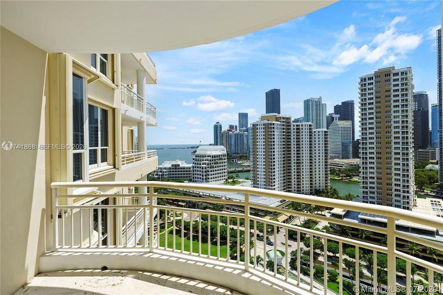 888 Brickell Key Dr #600, Miami FL 33131