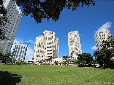 888 Brickell Key Dr #600, Miami FL 33131