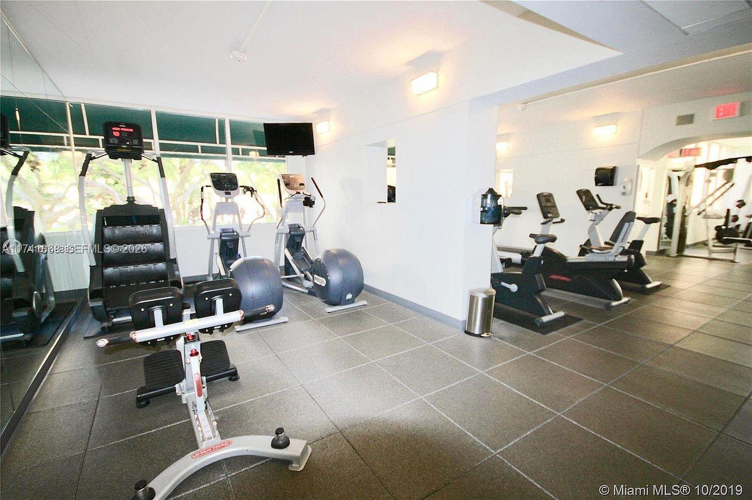 888 Brickell Key Dr #600, Miami FL 33131