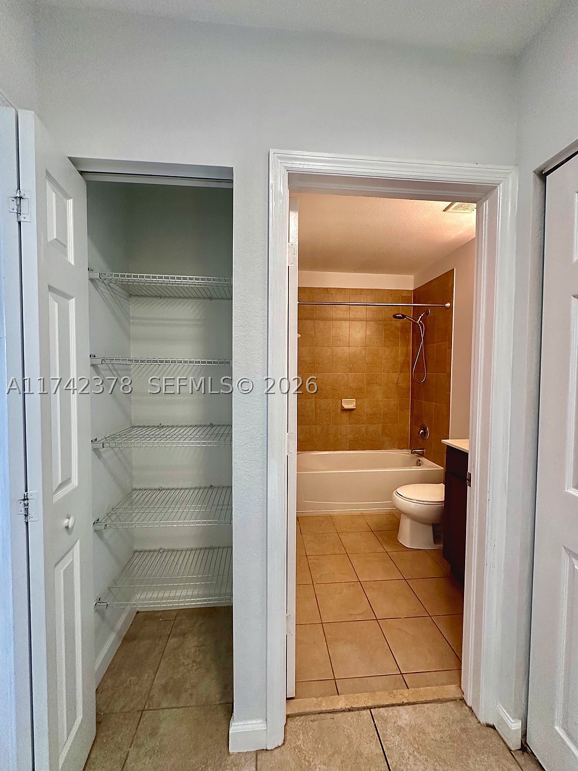 22441 SW 88th Pl #301-5, Cutler Bay FL 33190