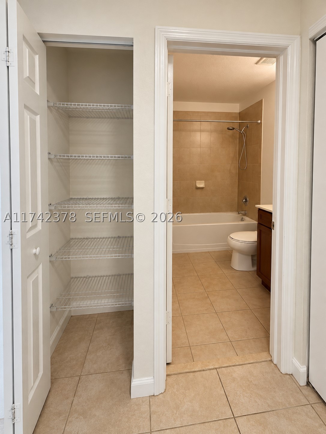 22441 SW 88th Pl #301-5, Cutler Bay FL 33190