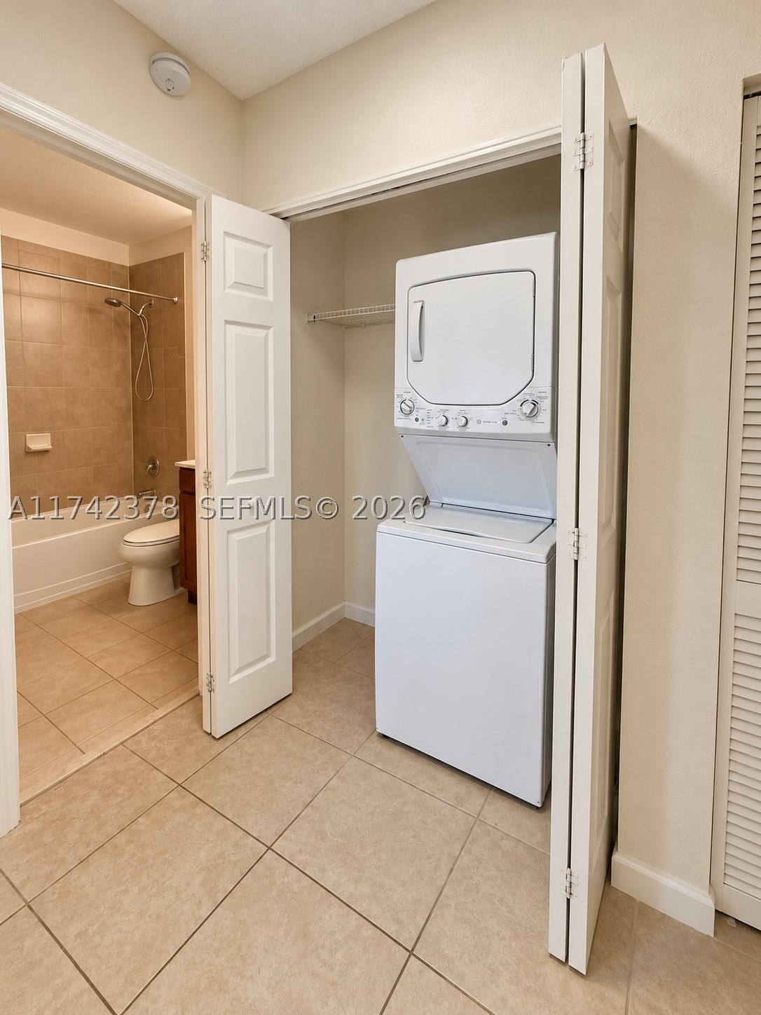 22441 SW 88th Pl #301-5, Cutler Bay FL 33190