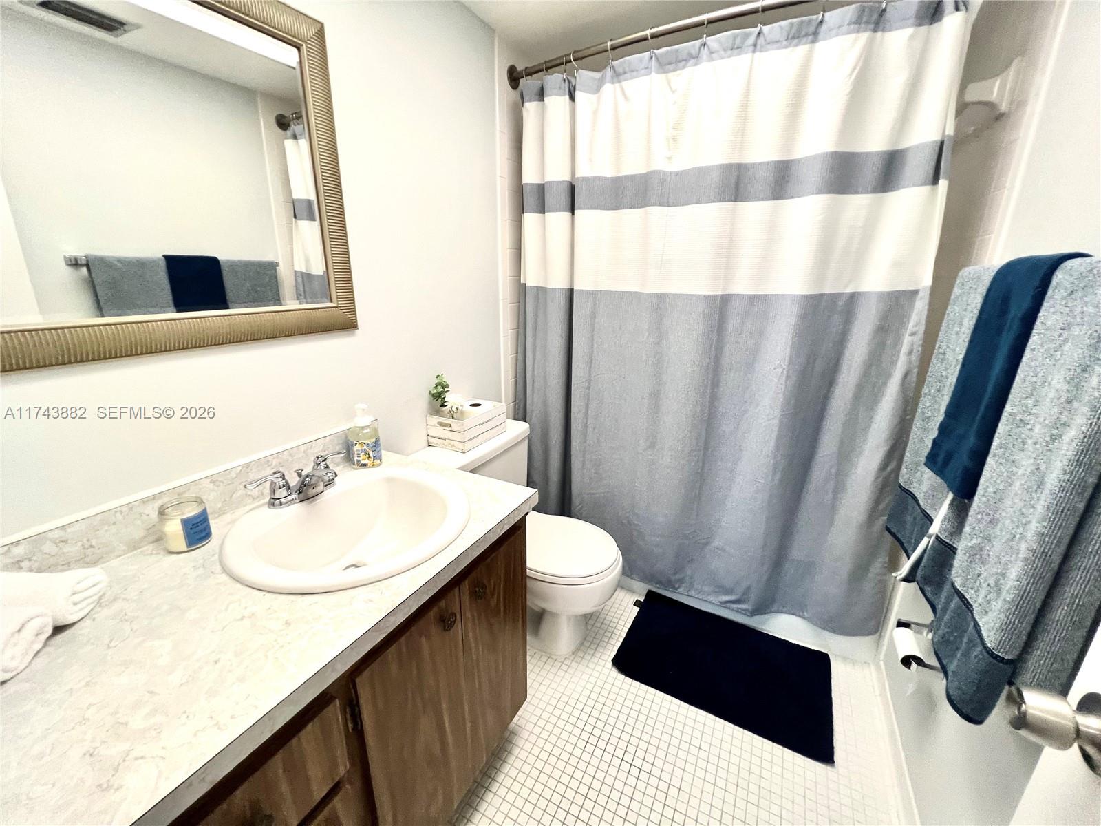 125 Ocean Ave #402, Palm Beach Shores FL 33404