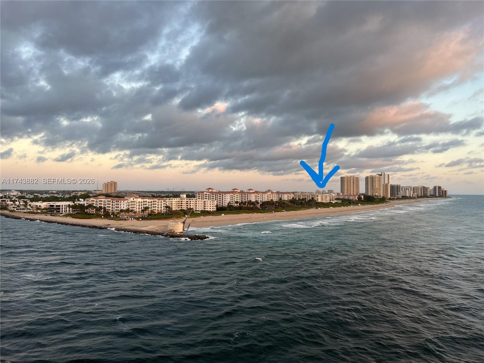 125 Ocean Ave #402, Palm Beach Shores FL 33404
