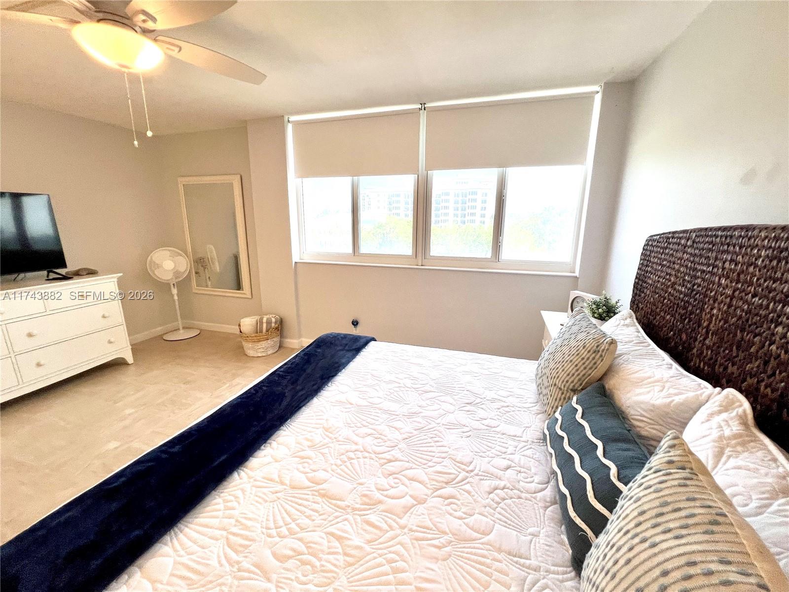 125 Ocean Ave #402, Palm Beach Shores FL 33404