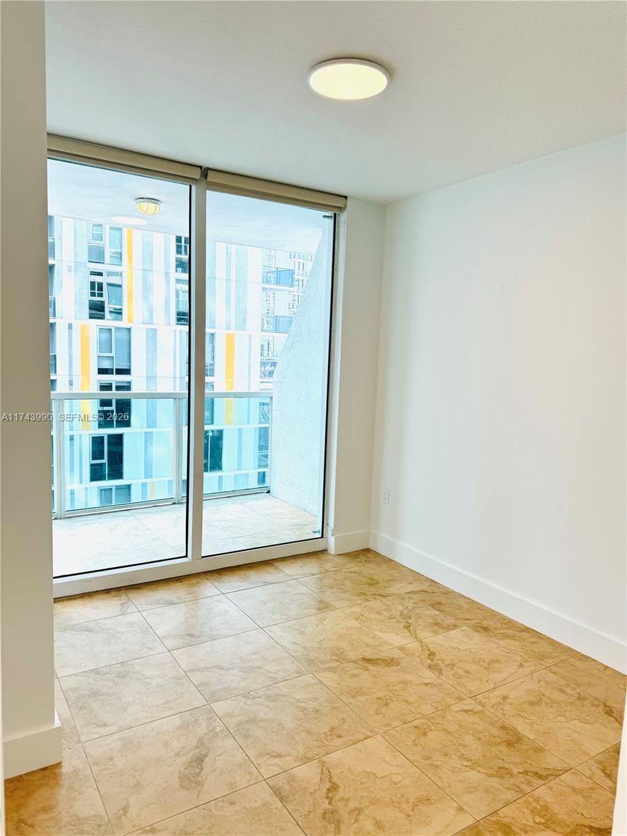 41 SE 5th St #808, Miami FL 33131