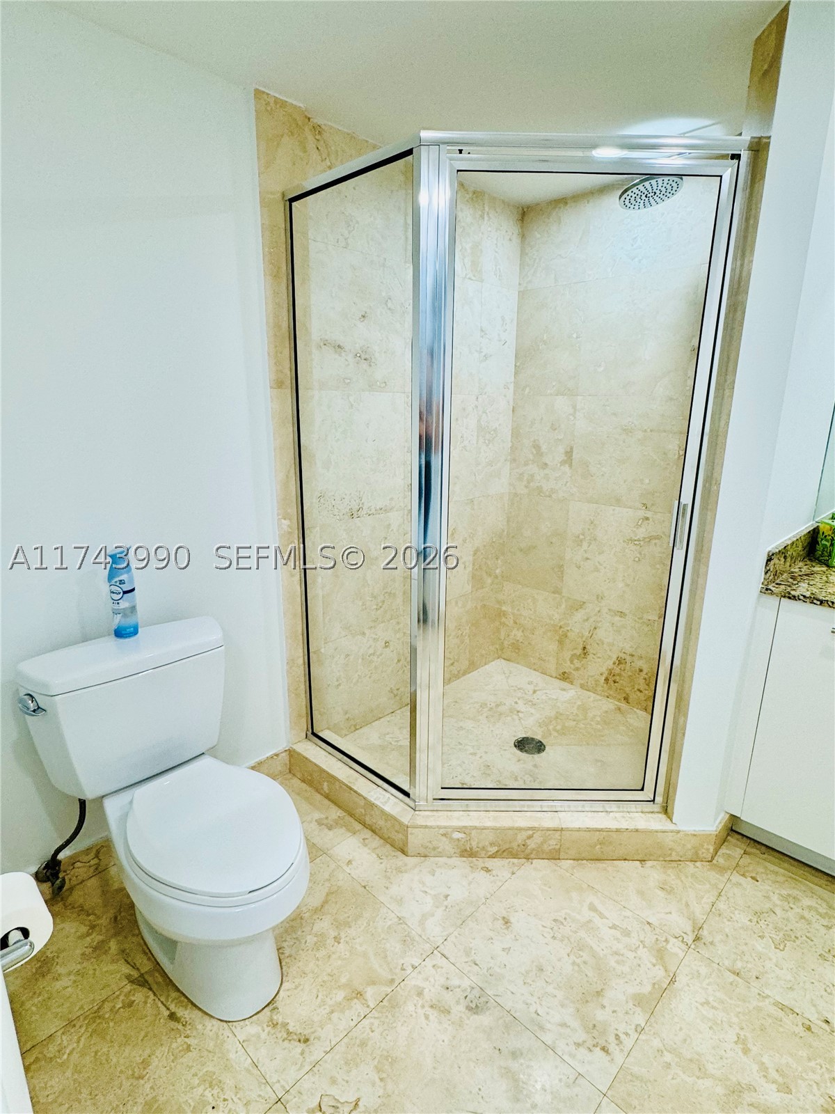 41 SE 5th St #808, Miami FL 33131
