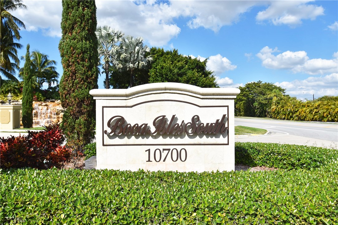 41 SE 5th St #808, Miami FL 33131