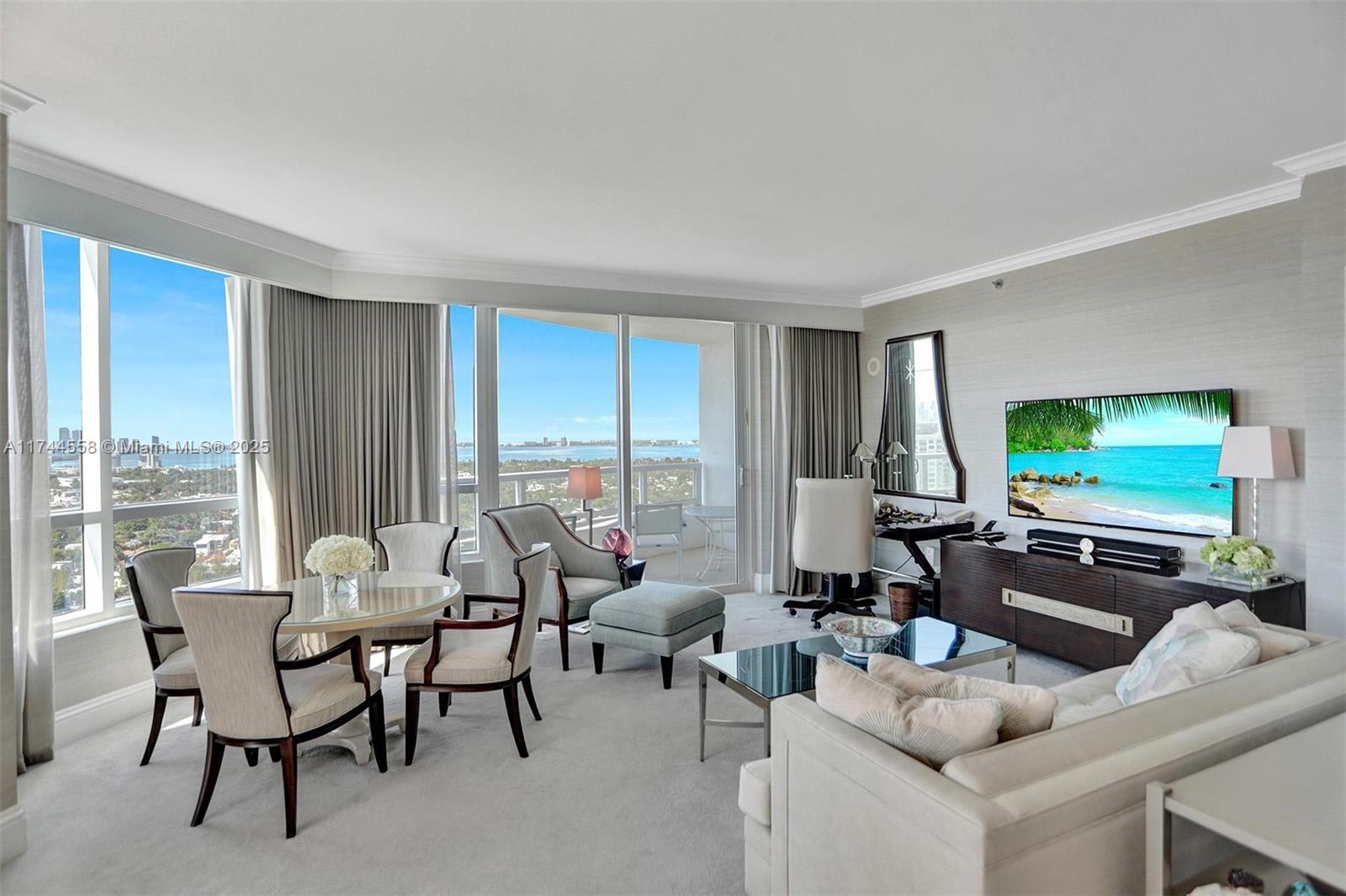 4401 Collins Ave #2114/2116, Miami Beach FL 33140