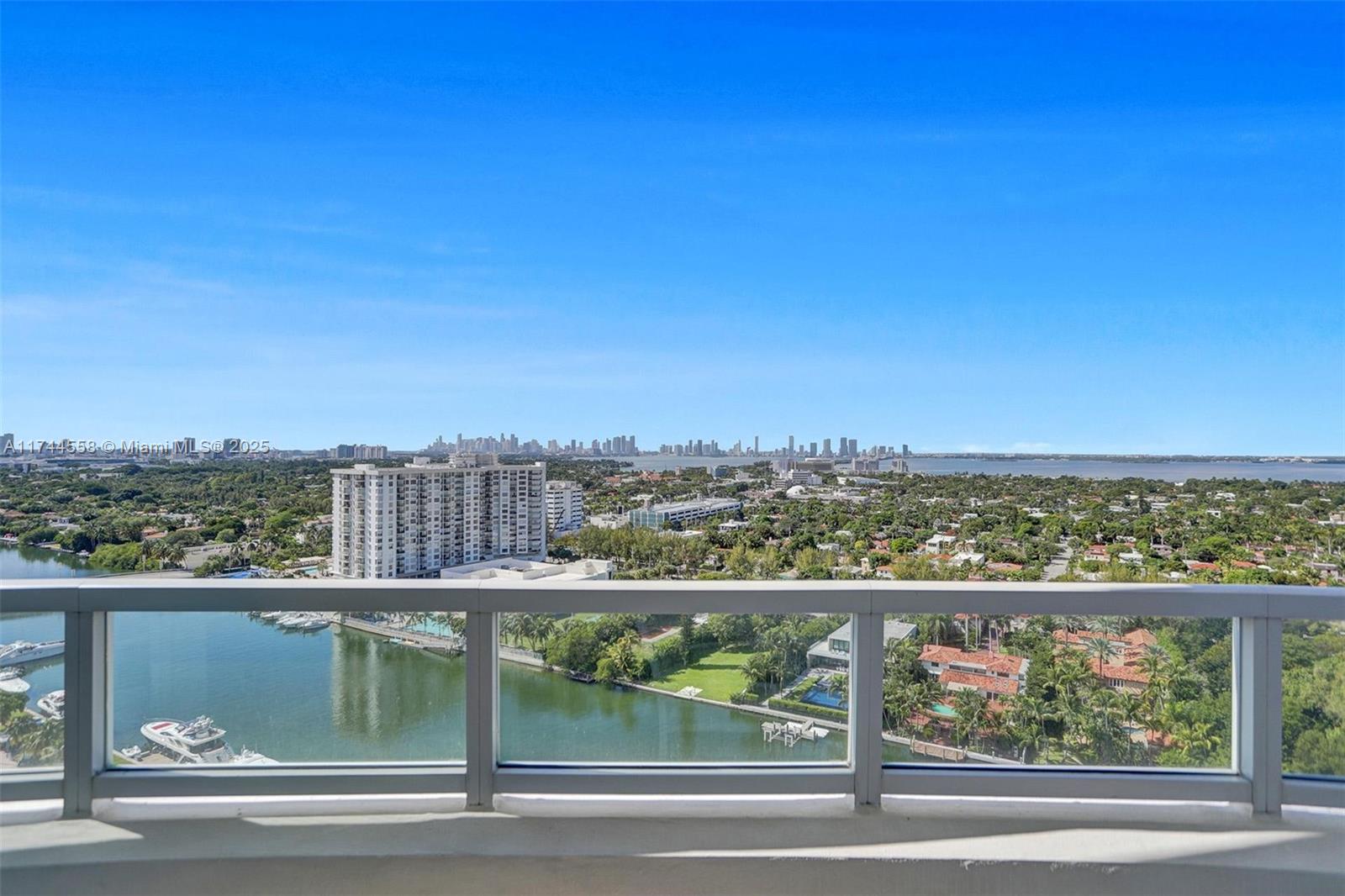 4401 Collins Ave #2114/2116, Miami Beach FL 33140