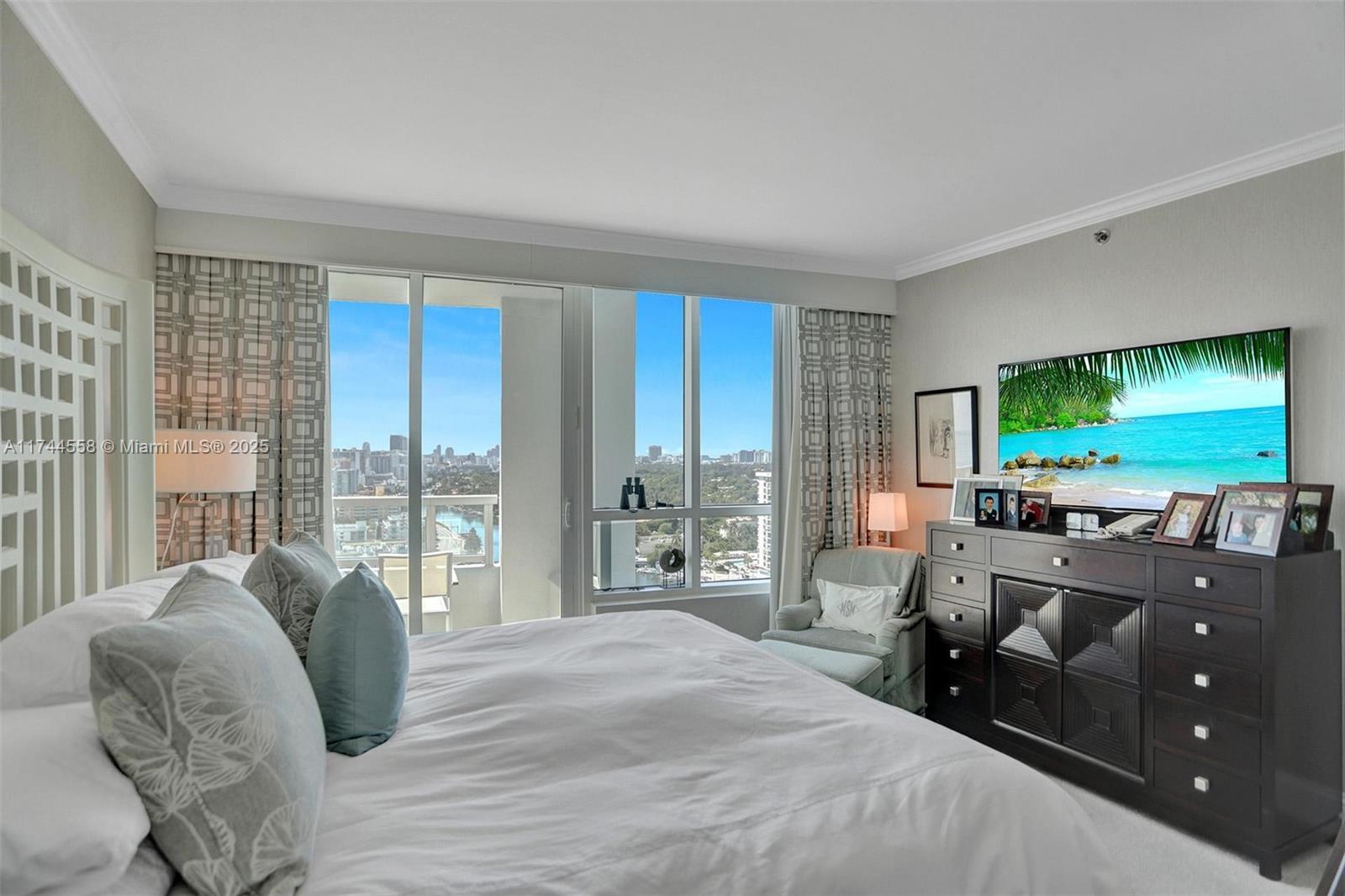 4401 Collins Ave #2114/2116, Miami Beach FL 33140