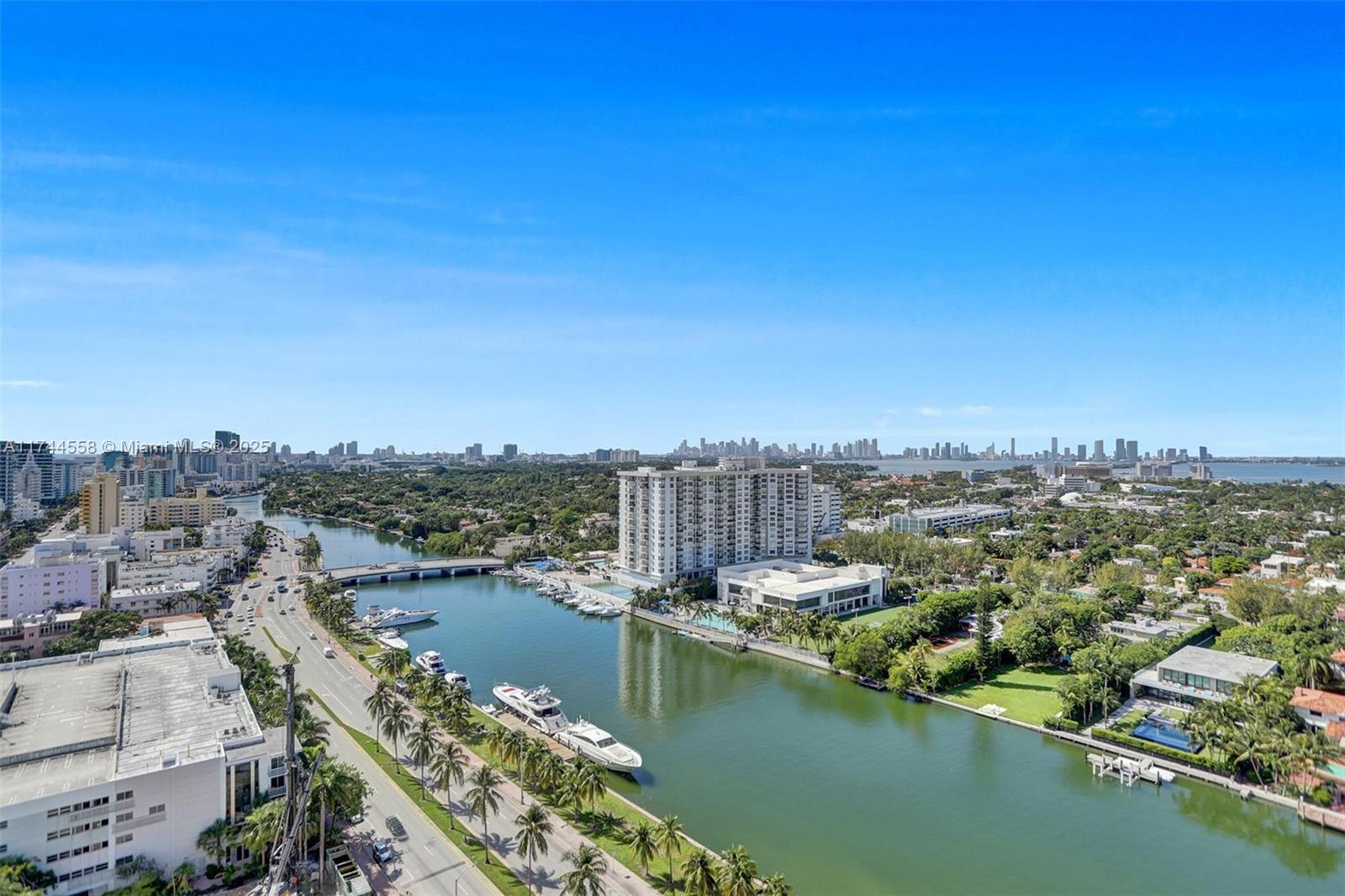 4401 Collins Ave #2114/2116, Miami Beach FL 33140