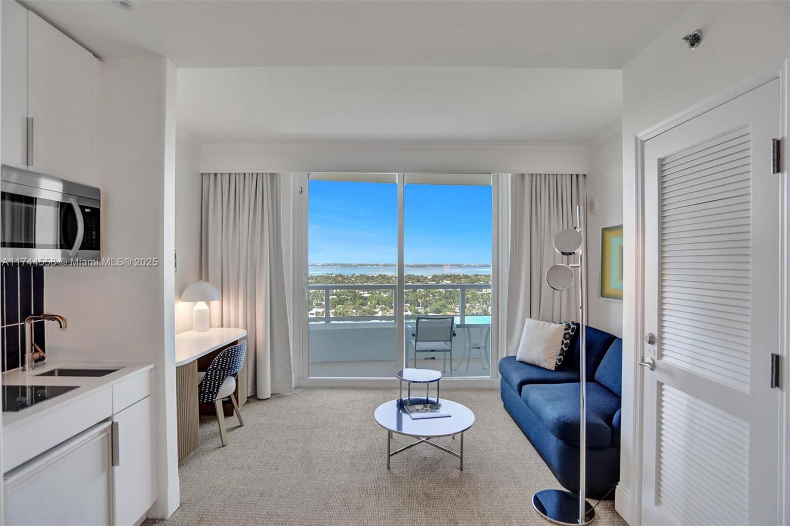 4401 Collins Ave #2114/2116, Miami Beach FL 33140