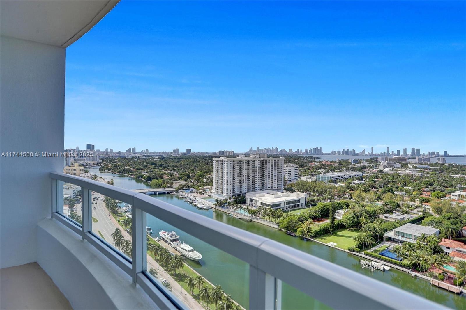 4401 Collins Ave #2114/2116, Miami Beach FL 33140