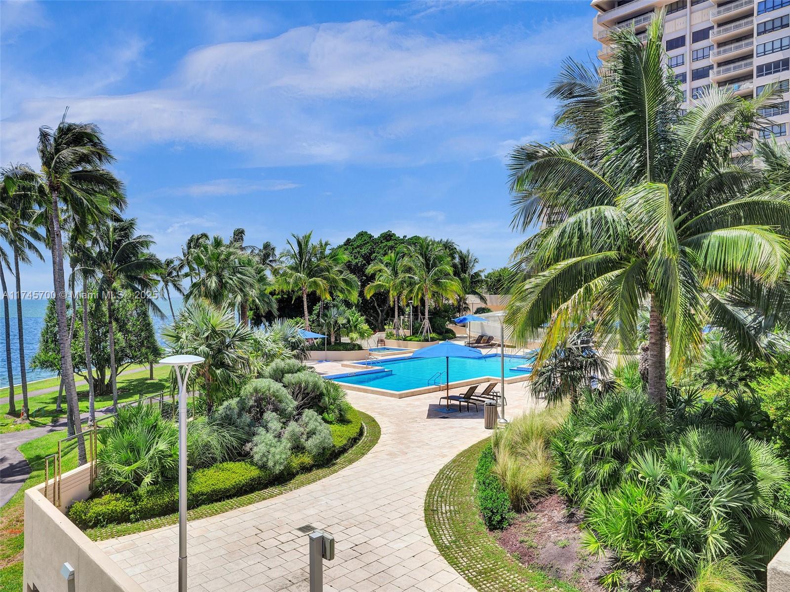 3 Grove Isle Dr #CPH07, Miami FL 33133