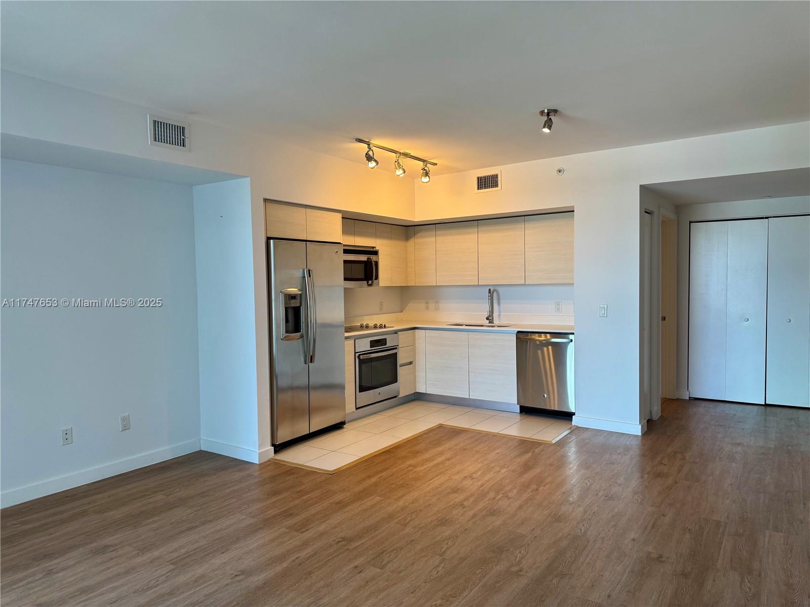 4250 Biscayne Blvd #1006, Miami FL 33137