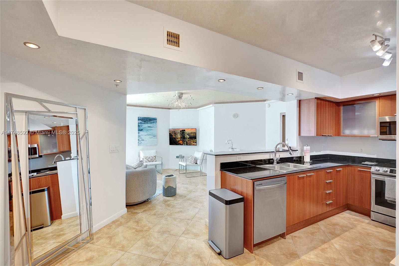 16699 Collins Ave #2609, Sunny Isles Beach FL 33160