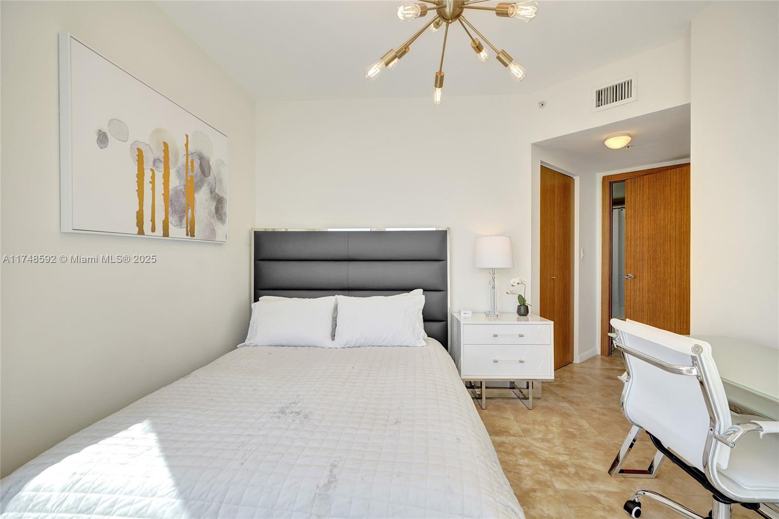 16699 Collins Ave #2609, Sunny Isles Beach FL 33160