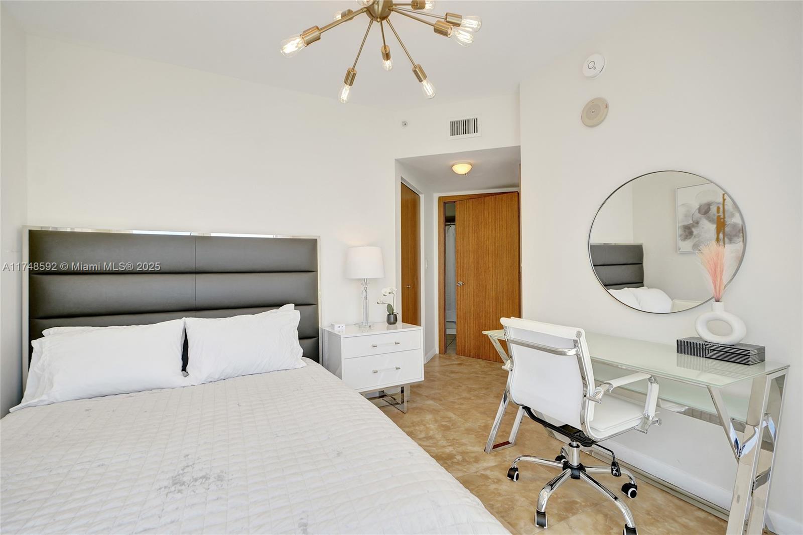 16699 Collins Ave #2609, Sunny Isles Beach FL 33160