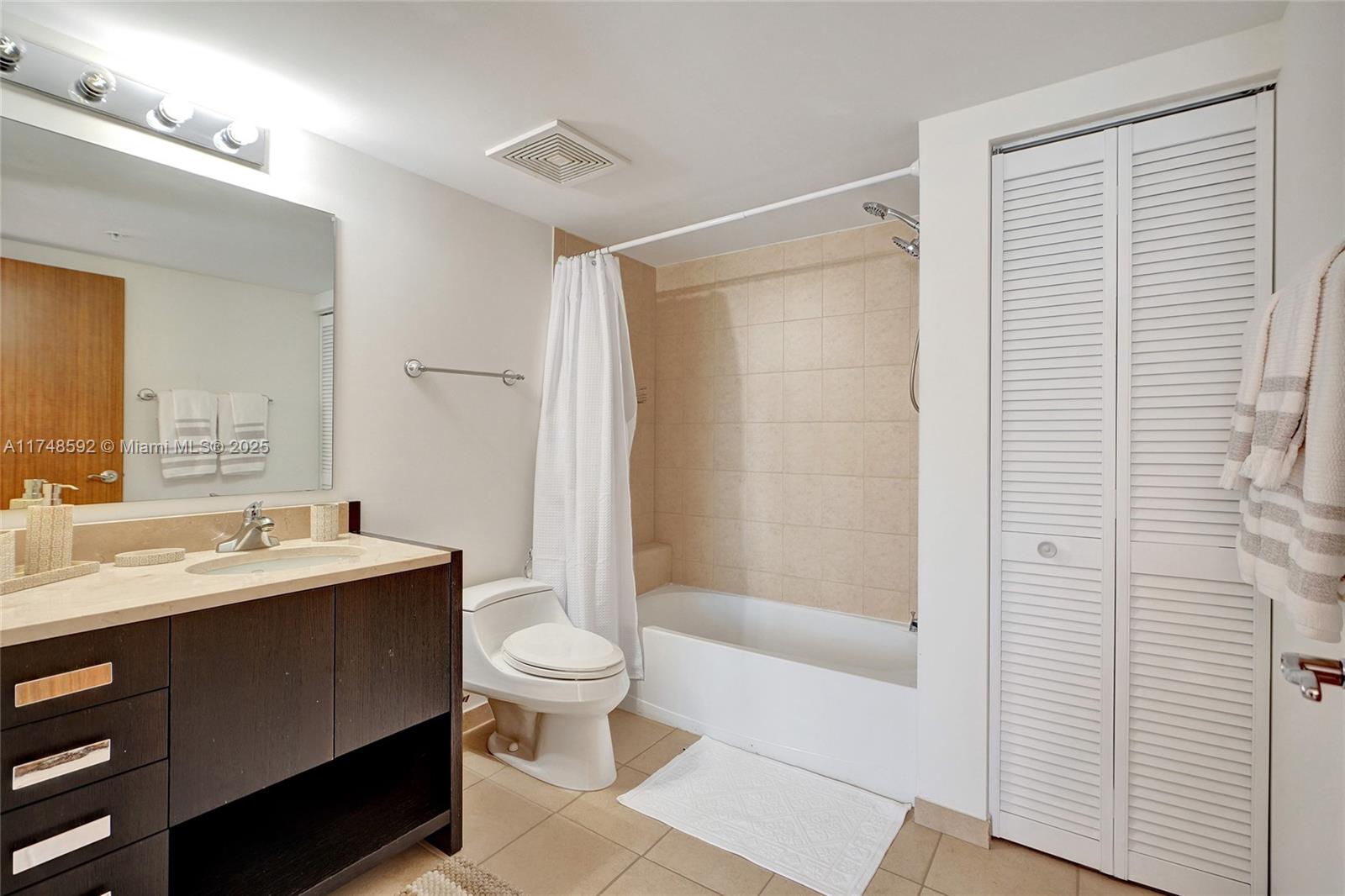 16699 Collins Ave #2609, Sunny Isles Beach FL 33160