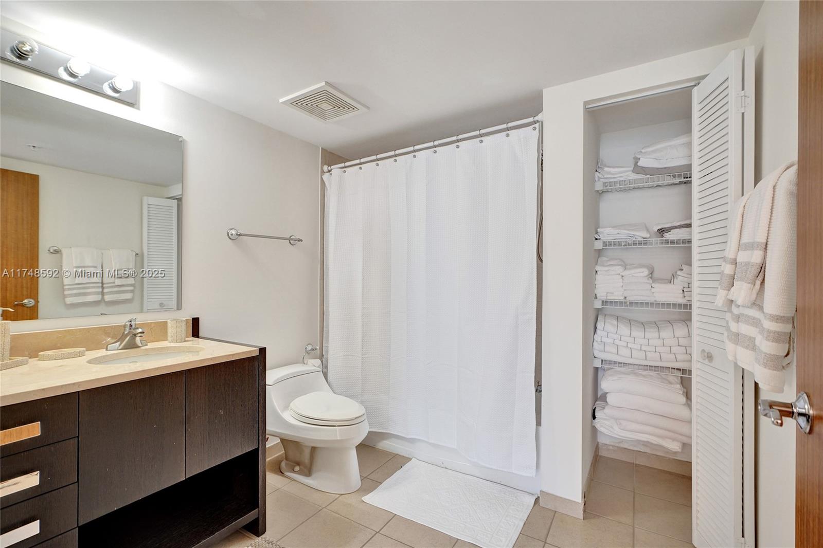16699 Collins Ave #2609, Sunny Isles Beach FL 33160