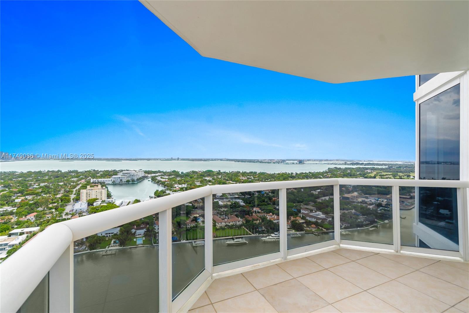 4775 Collins Ave #3505, Miami Beach FL 33140
