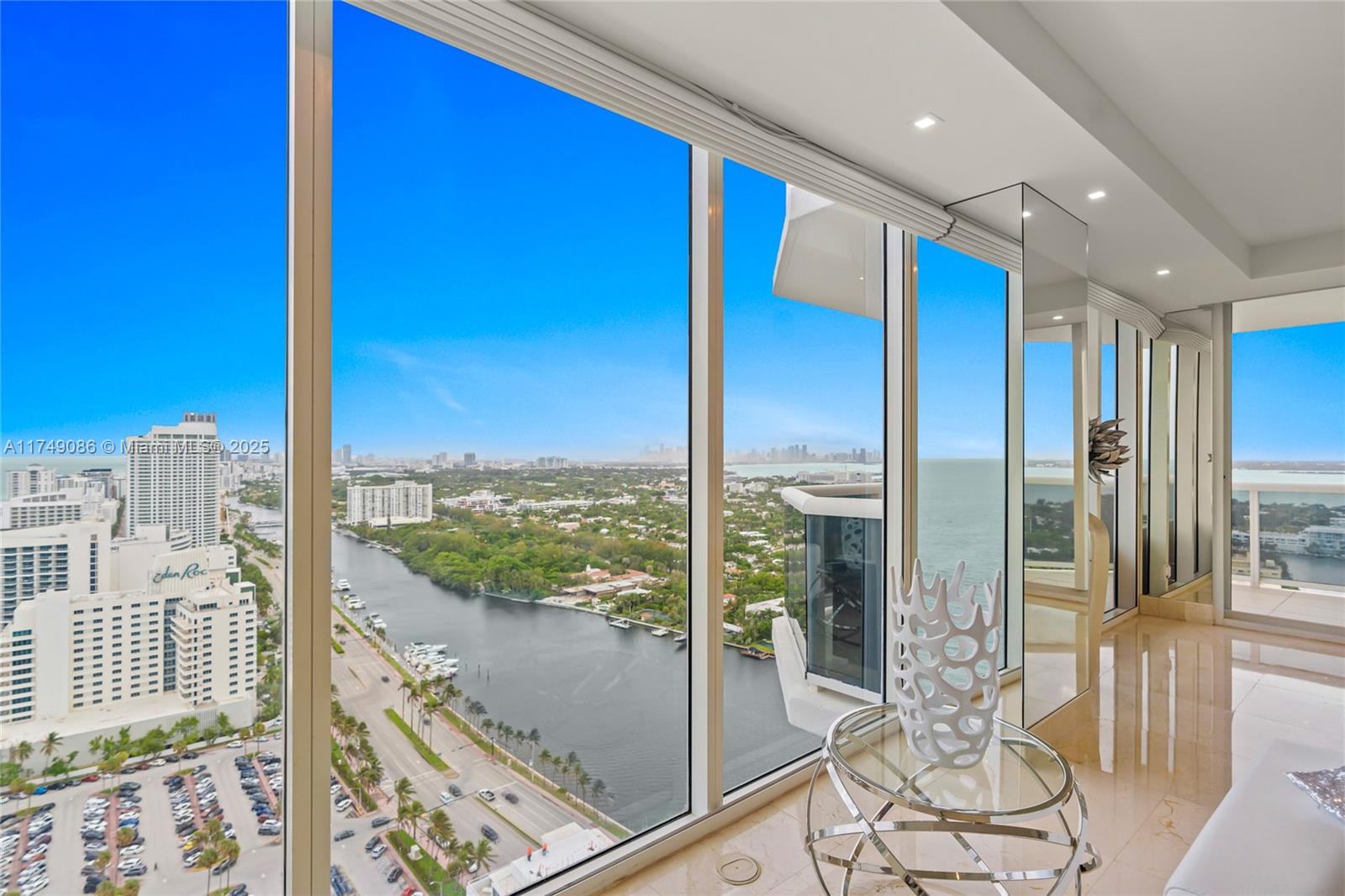 4775 Collins Ave #3505, Miami Beach FL 33140