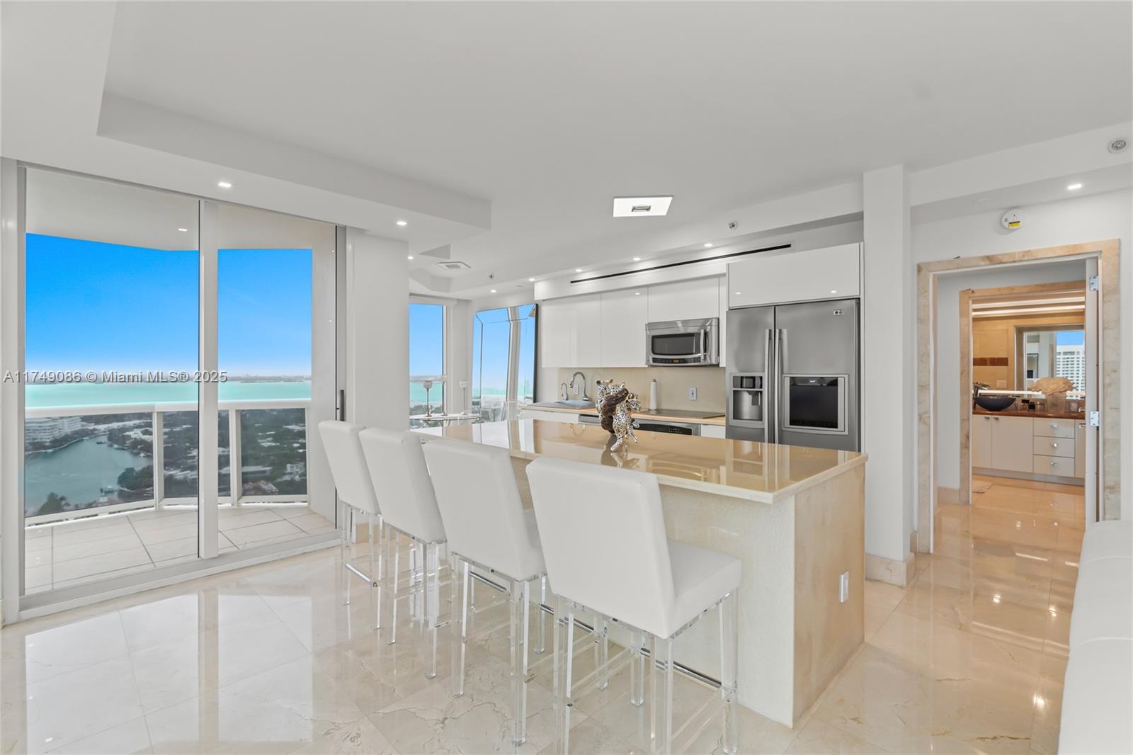 4775 Collins Ave #3505, Miami Beach FL 33140