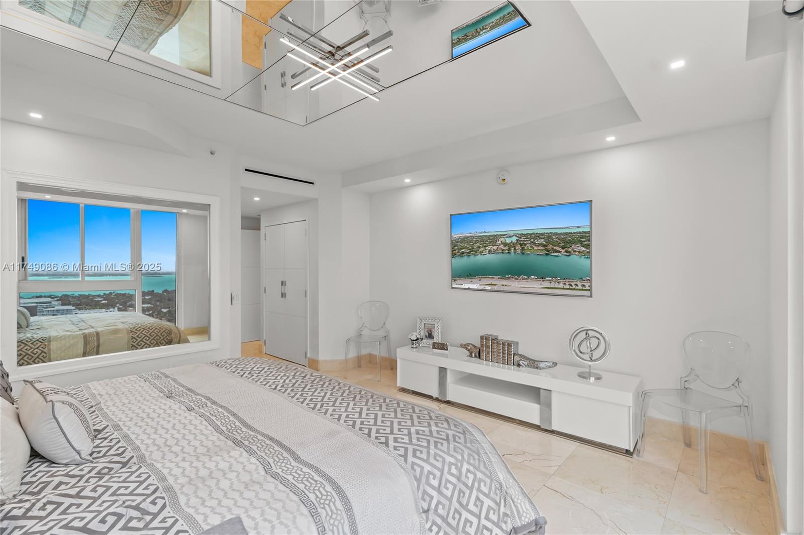 4775 Collins Ave #3505, Miami Beach FL 33140