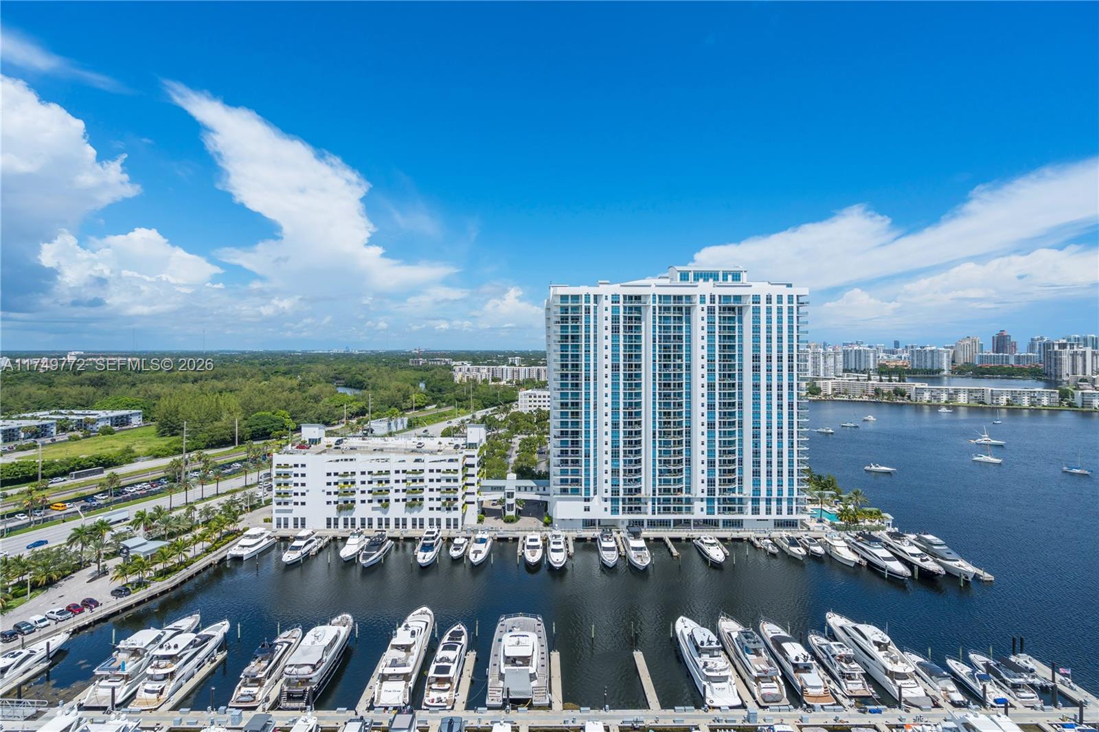 17111 Biscayne Blvd #2001, North Miami Beach FL 33160