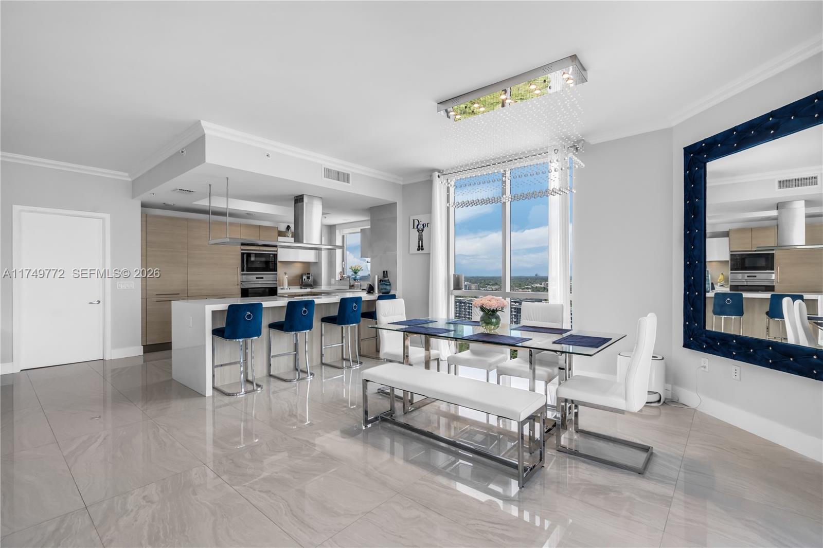 17111 Biscayne Blvd #2001, North Miami Beach FL 33160