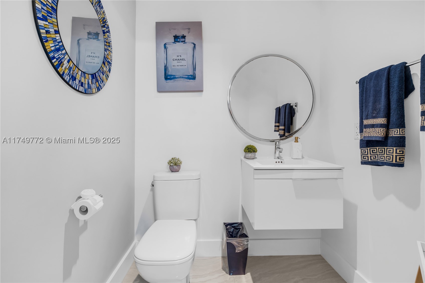 17111 Biscayne Blvd #2001, North Miami Beach FL 33160