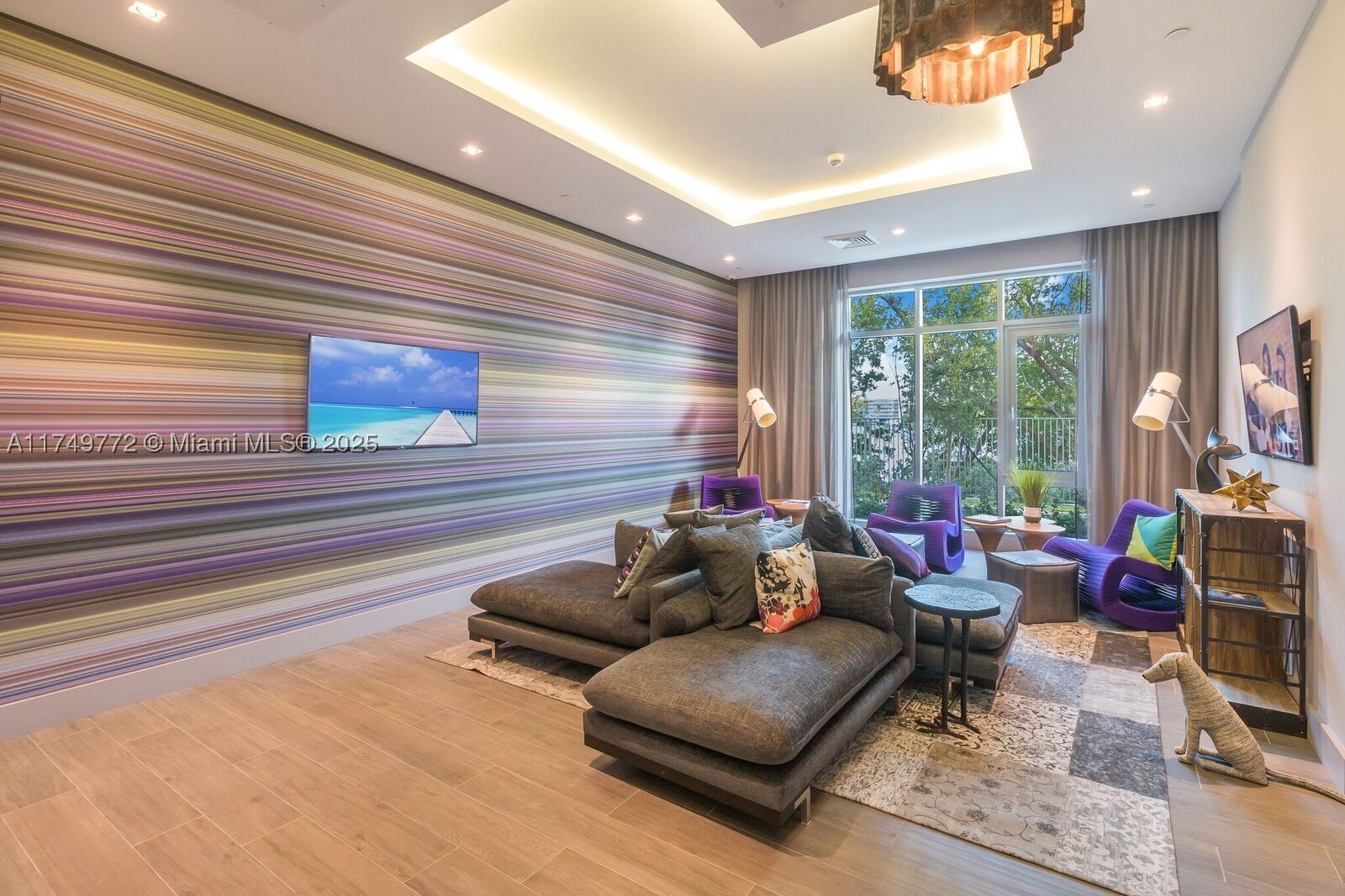 17111 Biscayne Blvd #2001, North Miami Beach FL 33160