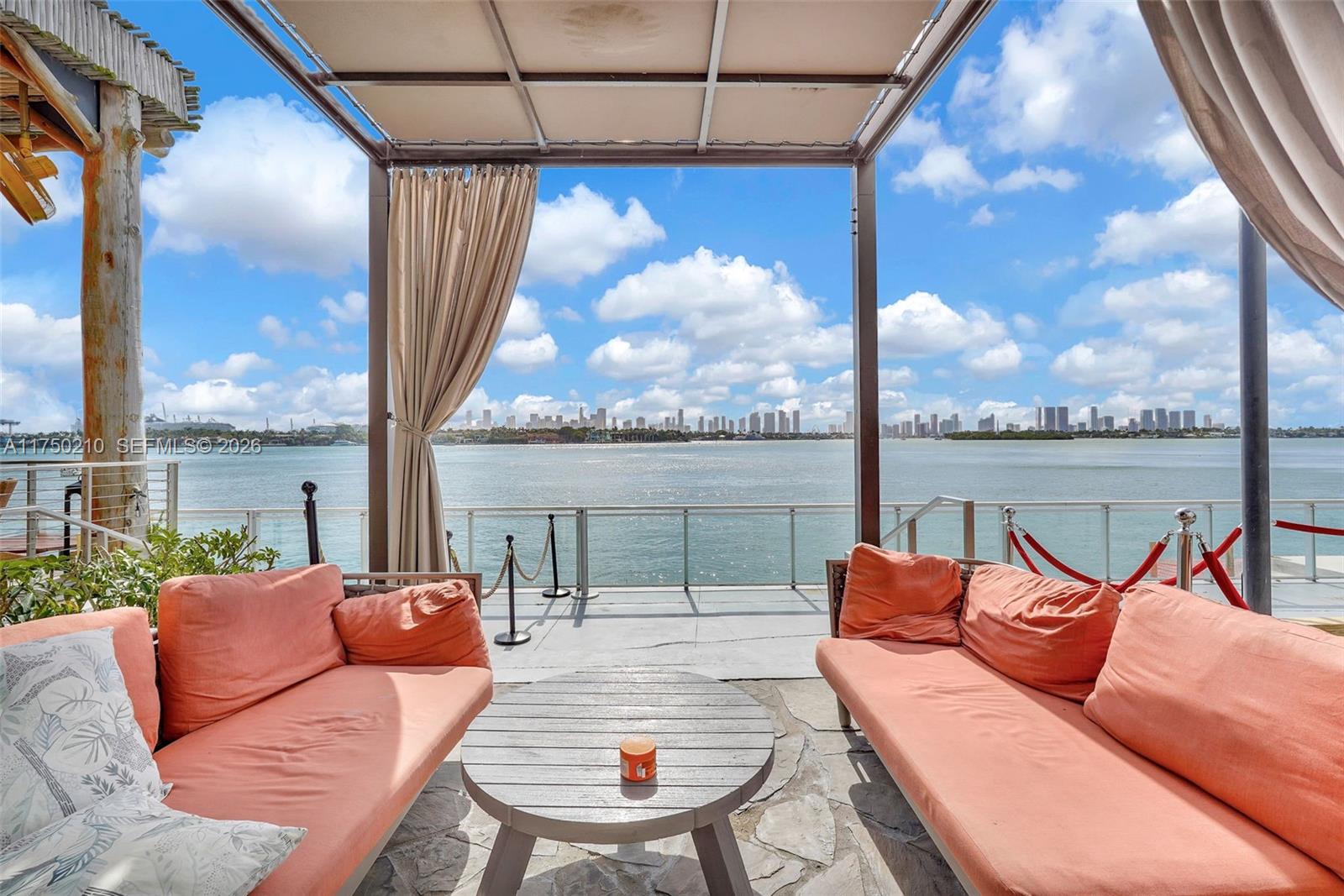 1100 West Ave #916, Miami Beach FL 33139
