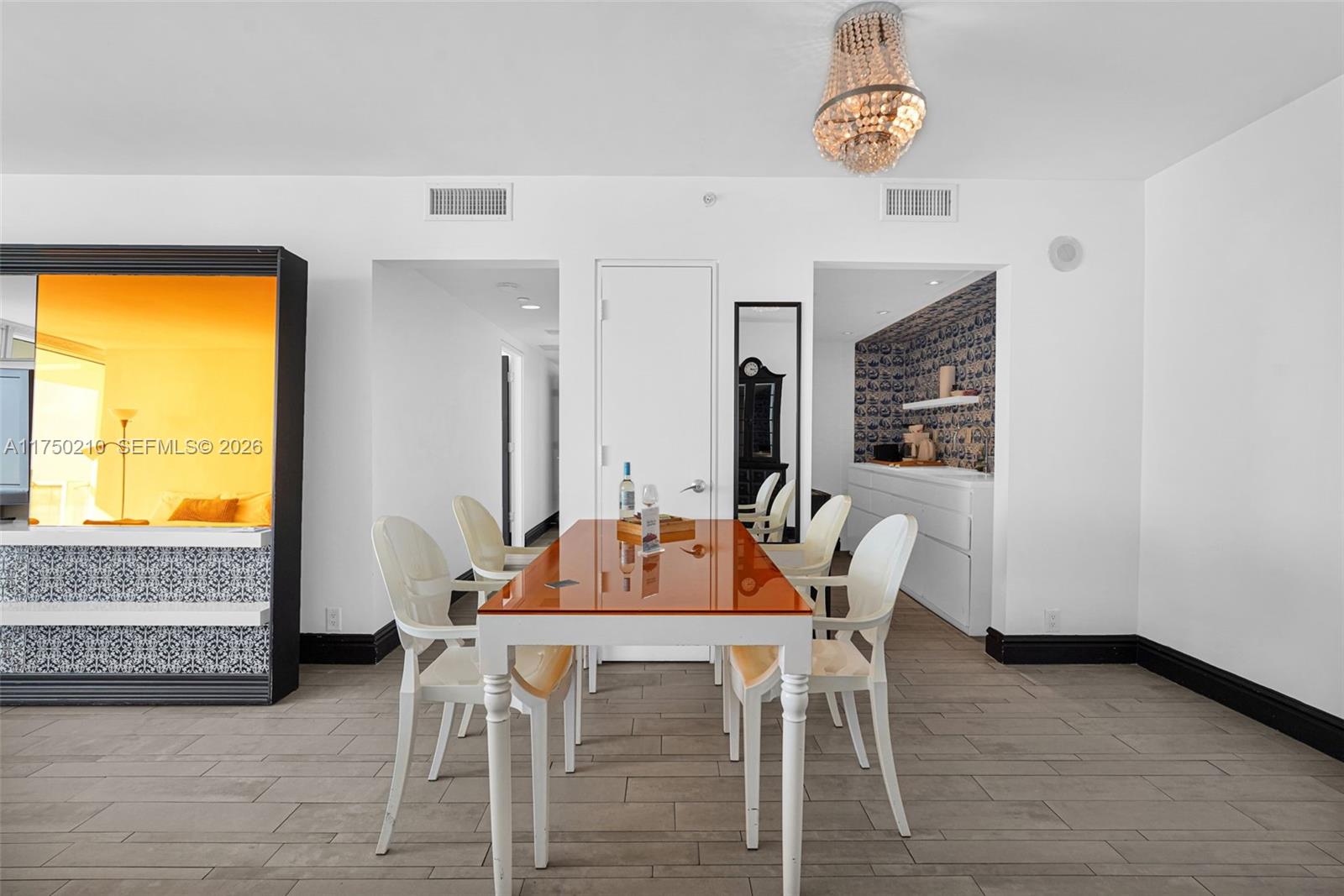 1100 West Ave #916, Miami Beach FL 33139
