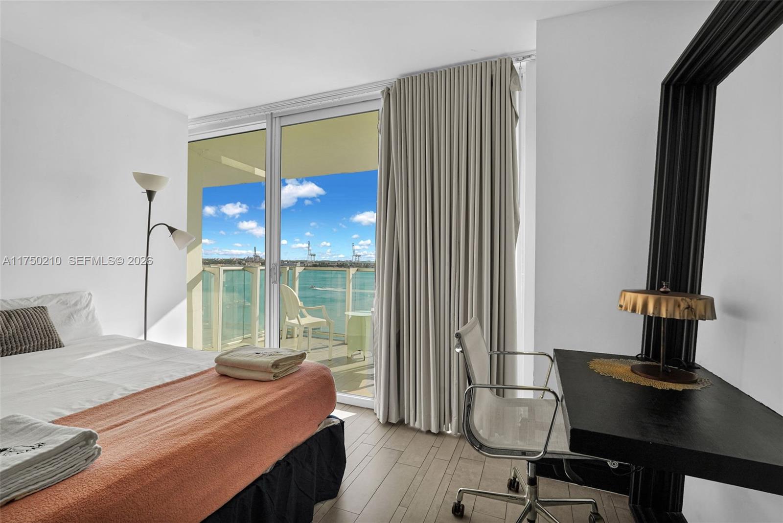 1100 West Ave #916, Miami Beach FL 33139