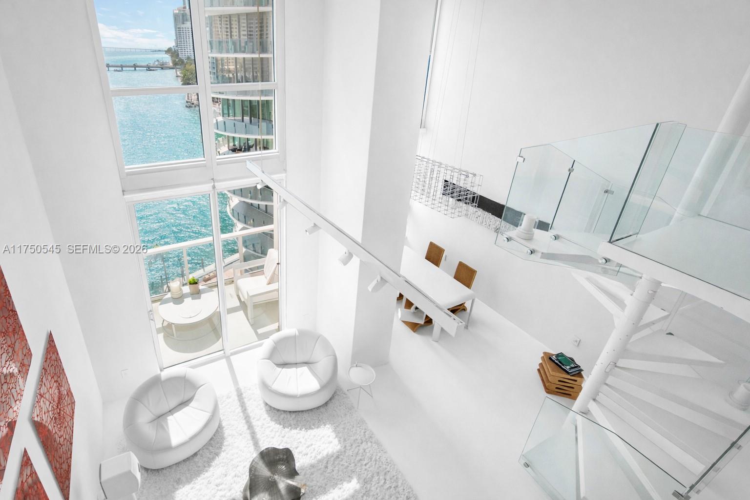 300 S Biscayne Blvd #L-1012, Miami FL 33131