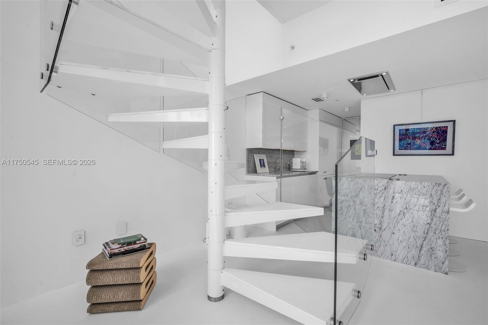 300 S Biscayne Blvd #L-1012, Miami FL 33131